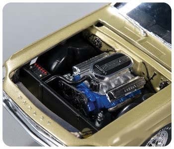 MODEL PLASTIKOWY DO SKLEJANIA AMT (USA) - 1968 SHELBY GT500