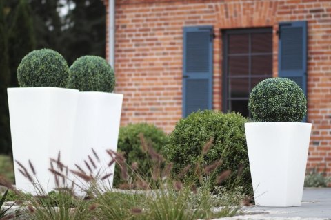 Designerska donica MONUMO SLIM LINE S Biała Designerska donica MONUMO SLIM LINE S Biała